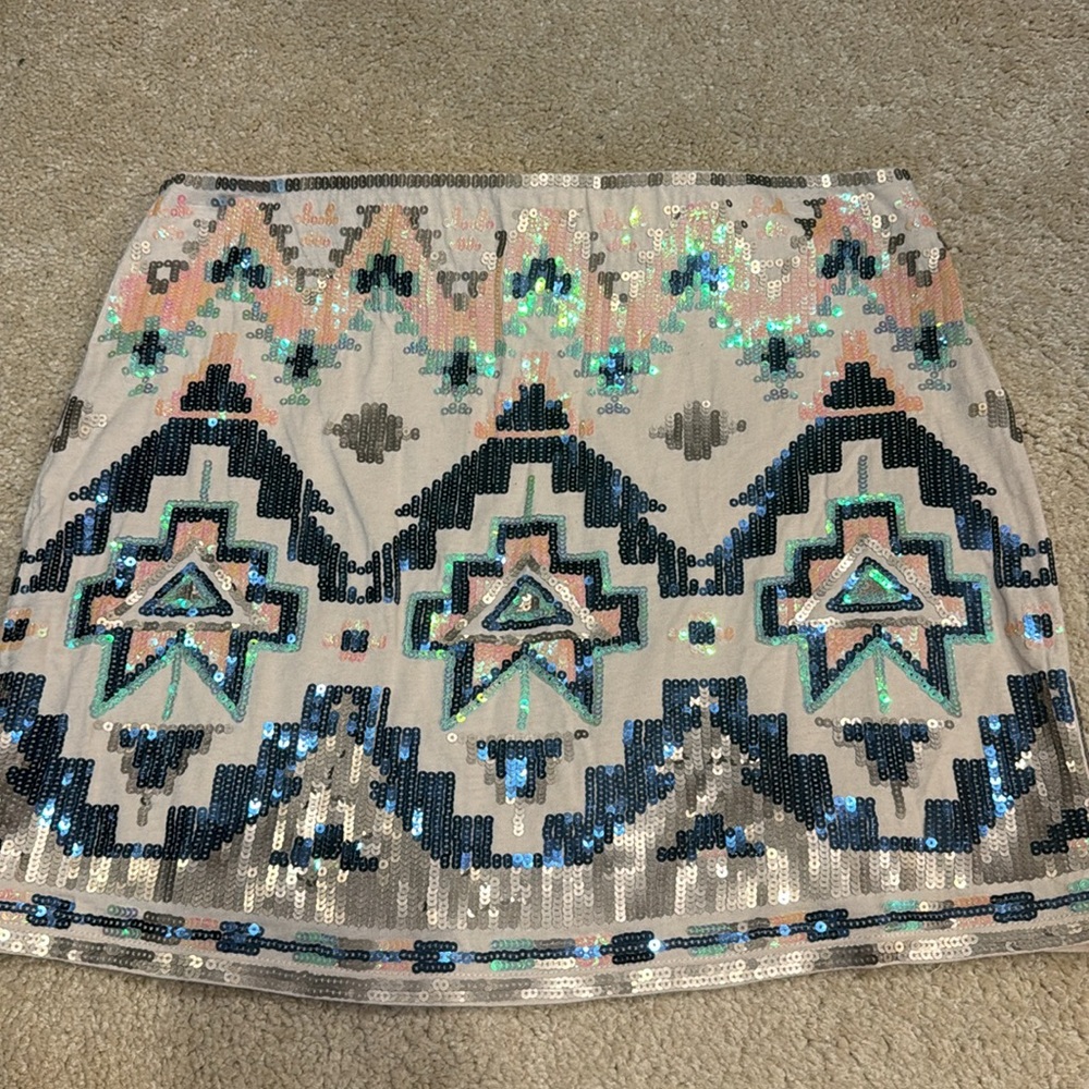 2010s Express Aztec Sequin Mini Skirt in Women's Size Small - Picture 5 of 5